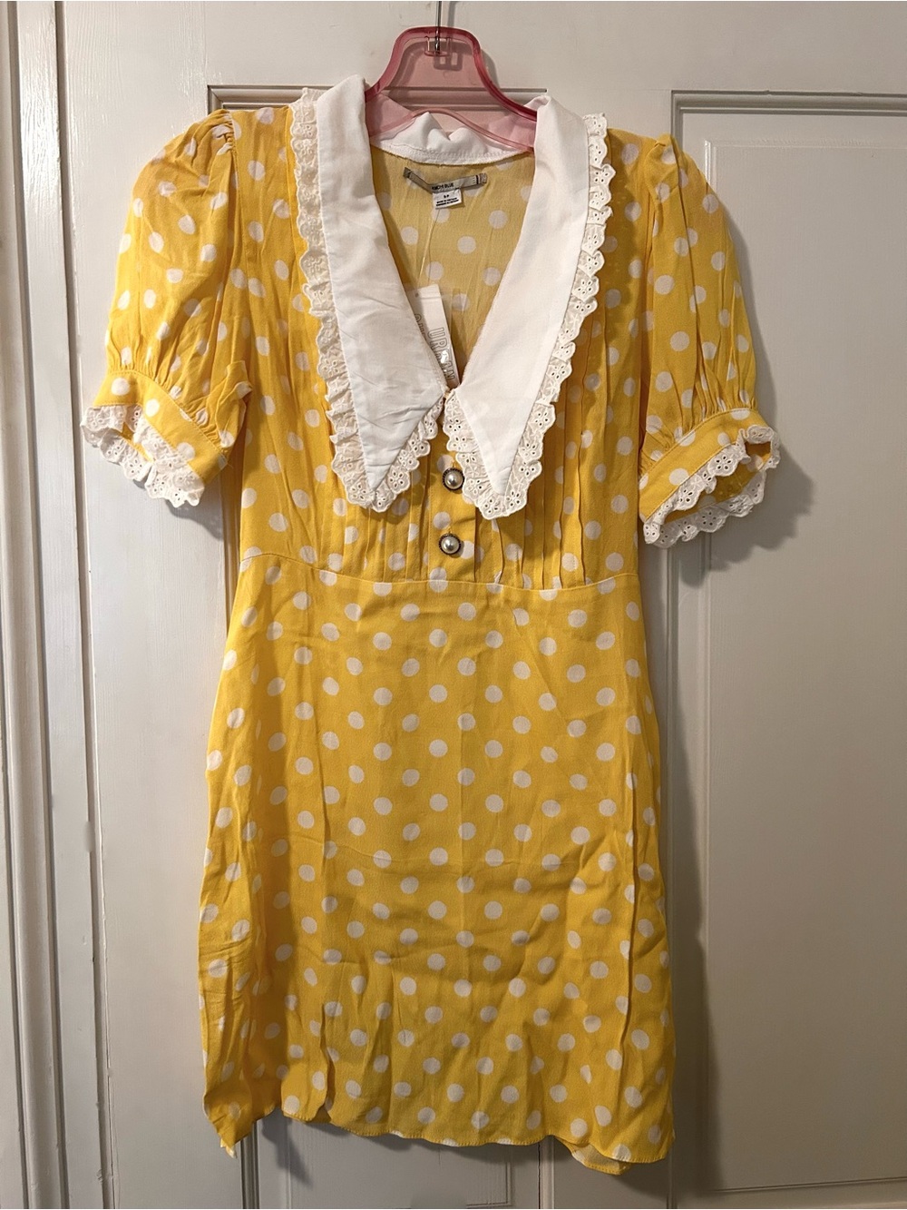 Kimchi Blue dress in yellow with polka dots and lace collar NWT